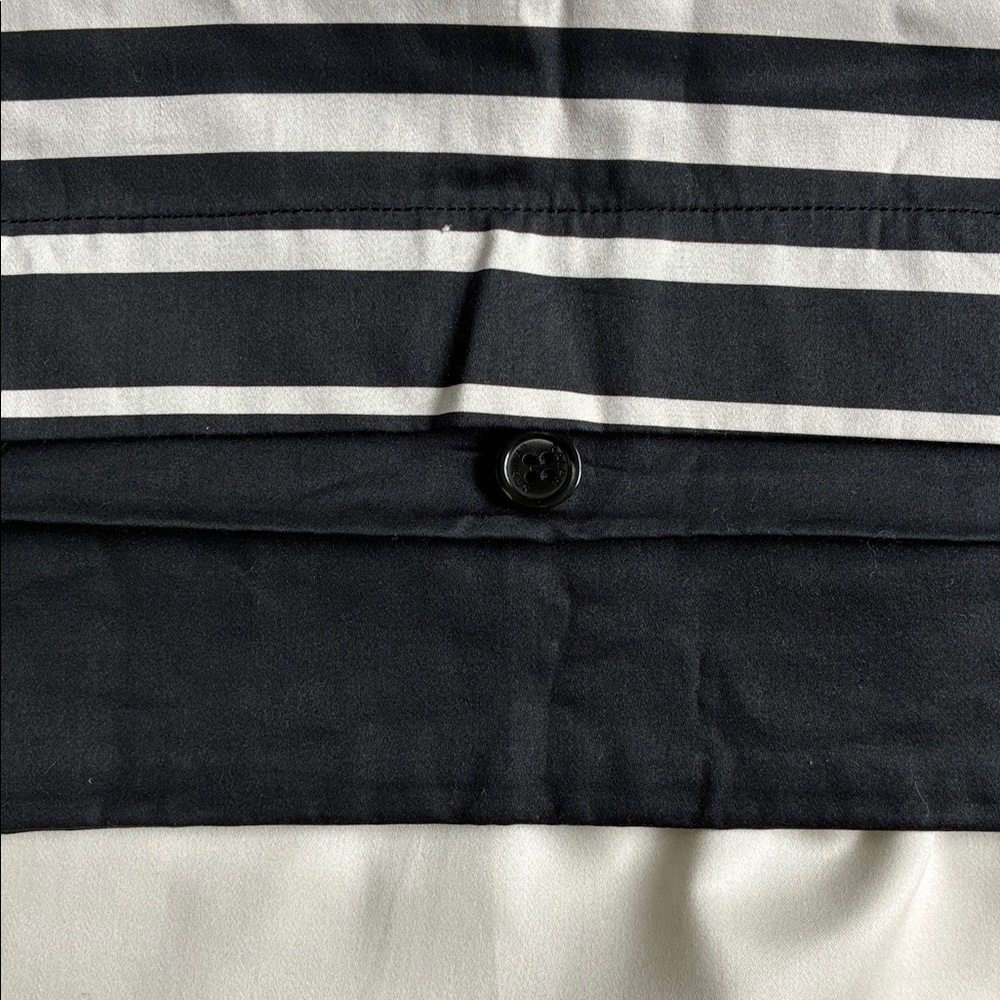 Ralph Lauren Home Modern Penthouse Bedding Collection - Picture 8 of 8